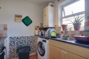 Kitchen- click for photo gallery